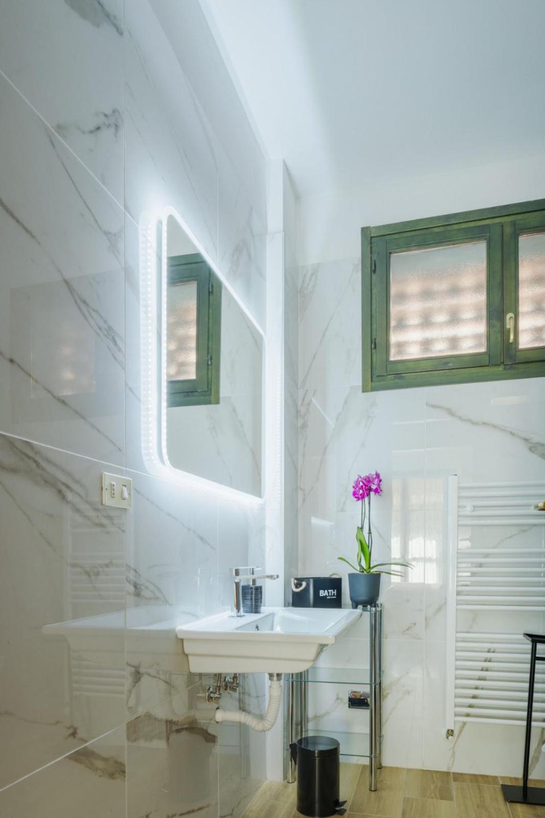 Casa Louise - Appartamento Don Bedetti Bologna Luaran gambar